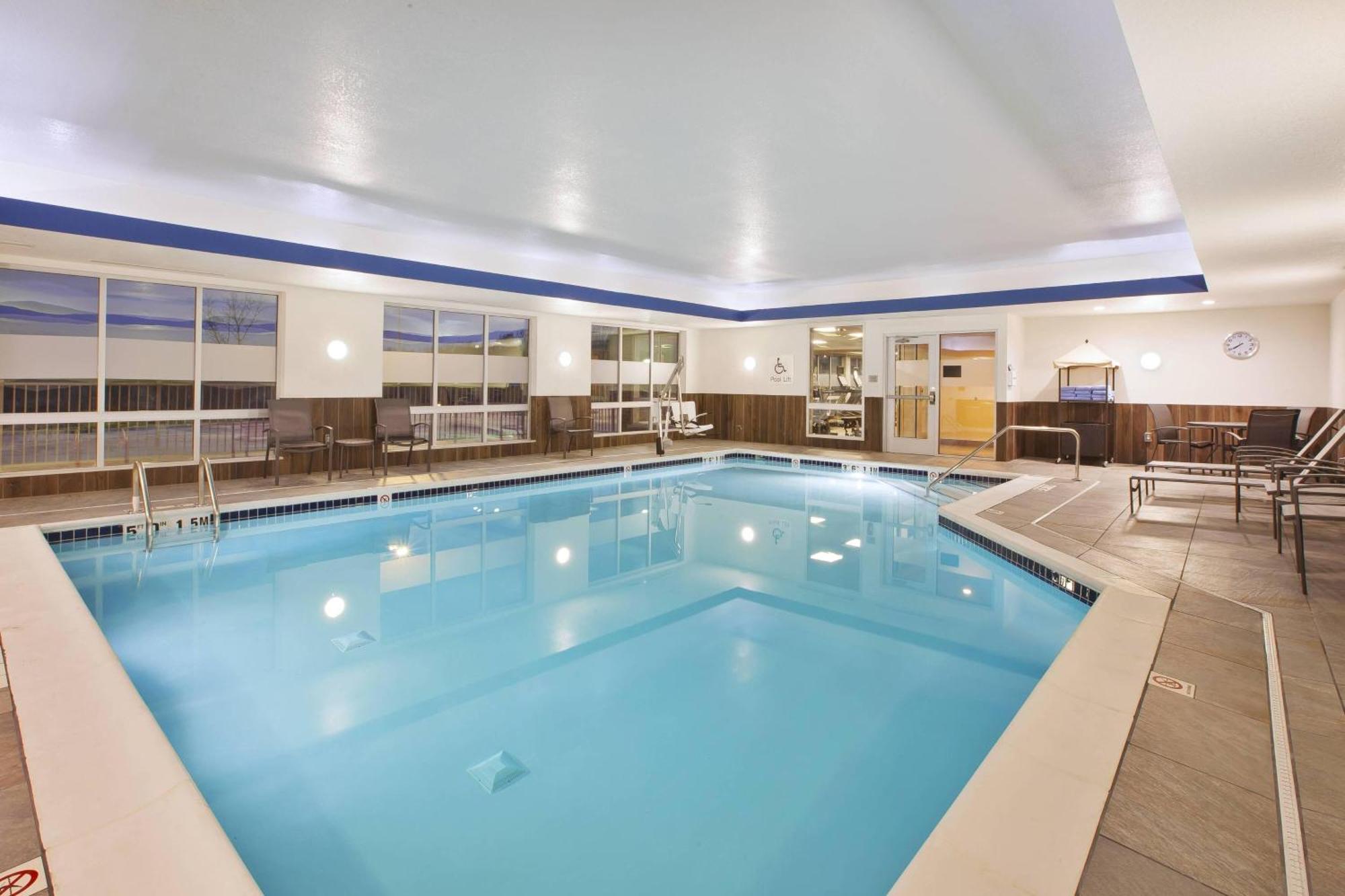 Fairfield Inn & Suites By Marriott Flint Grand Blanc Exterior foto